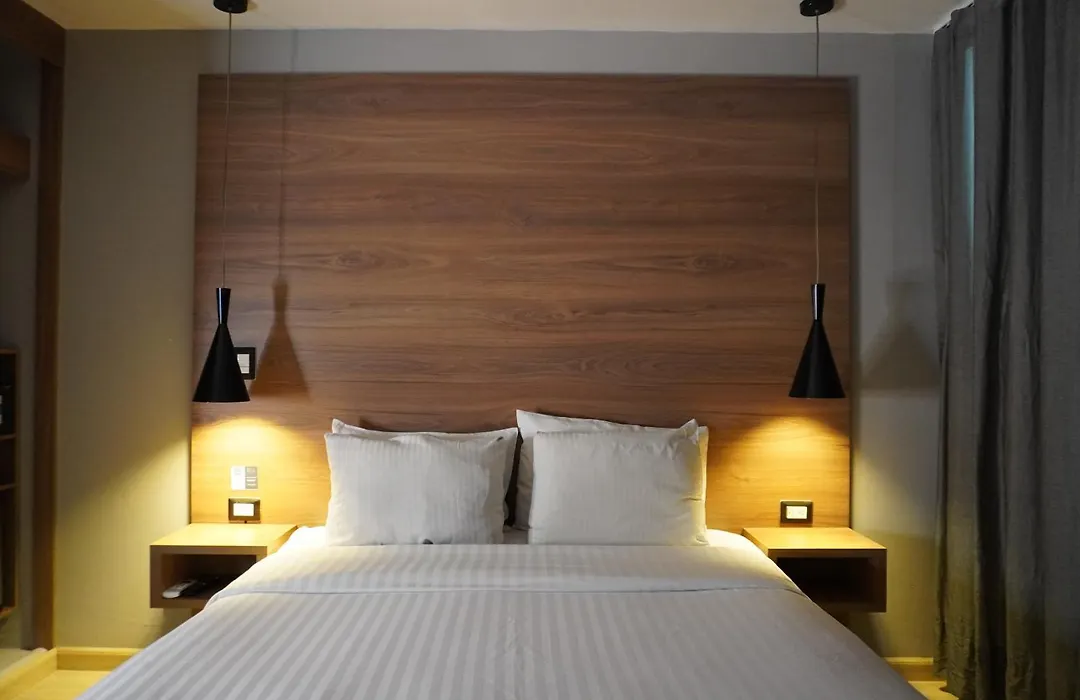The Blue Hotel-1