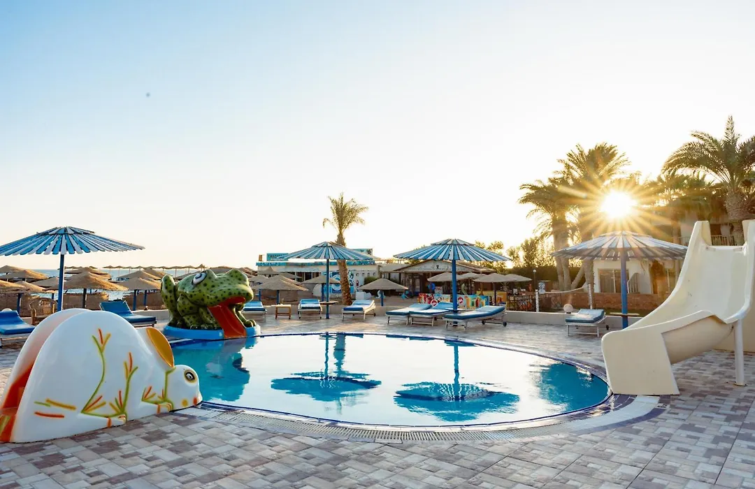 Empire Beach Aqua Park - Couples And Families-1