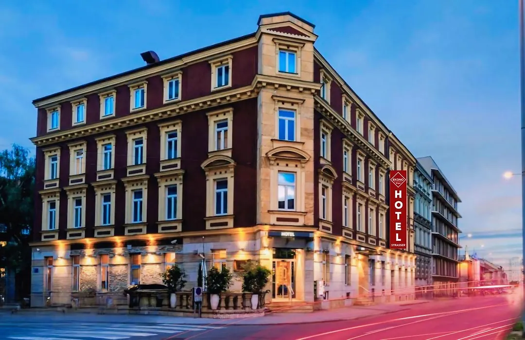 Best Western Hotel Strasser-1