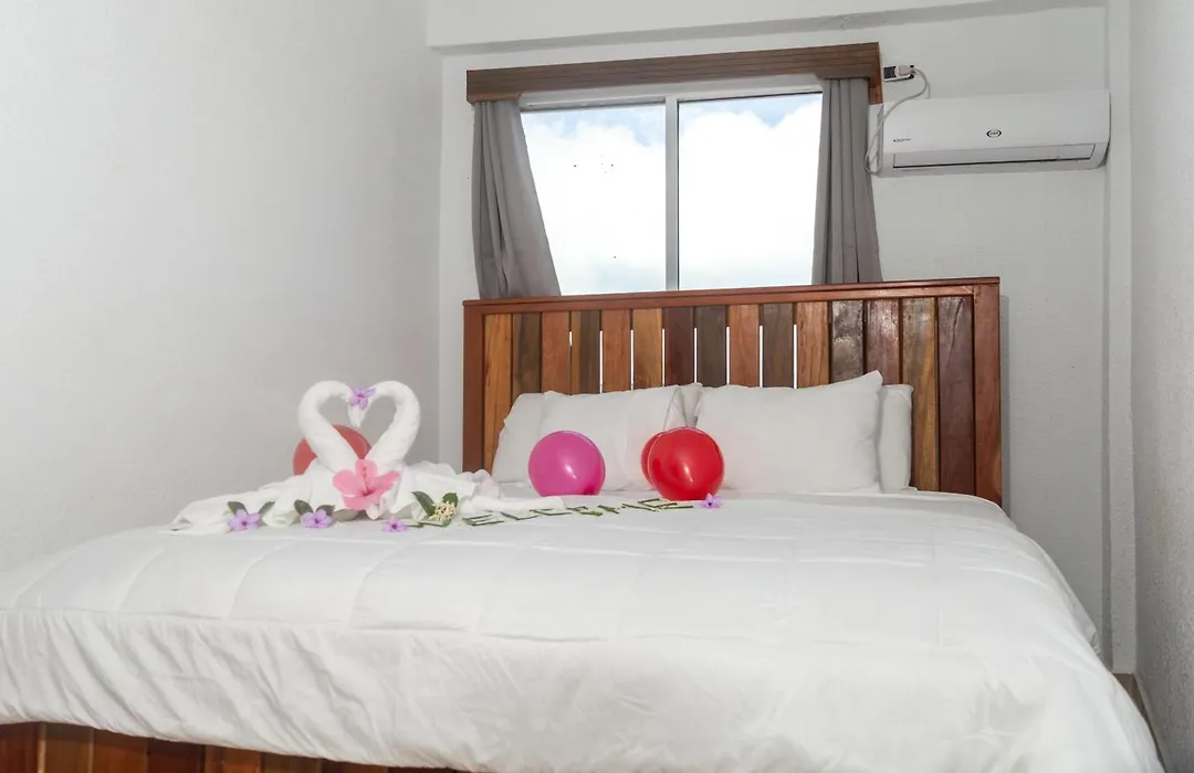 Tropical Palace Hotel-1
