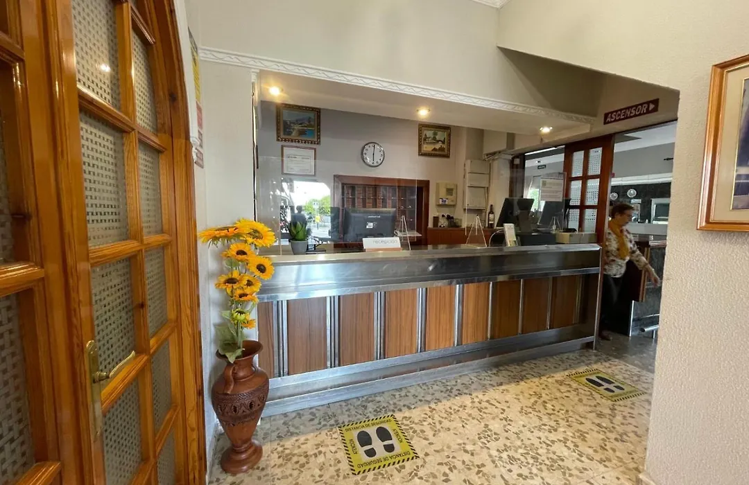 El Faisan C&R Hotel-1