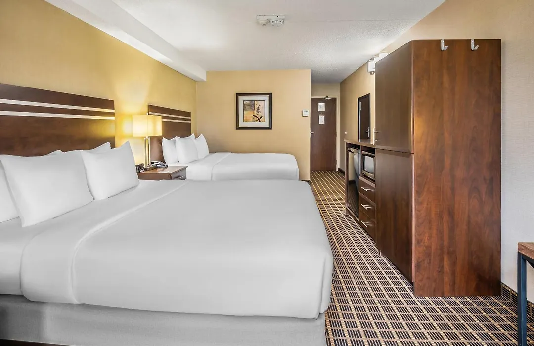 Comfort Inn-1