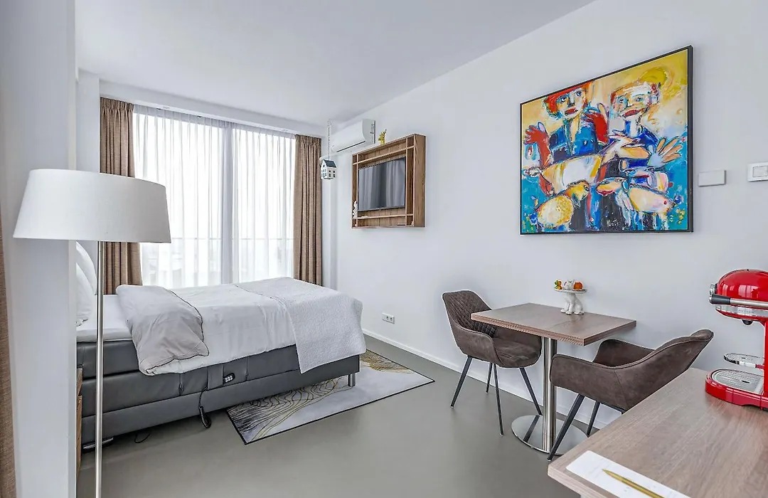 Black Jack Suites-1
