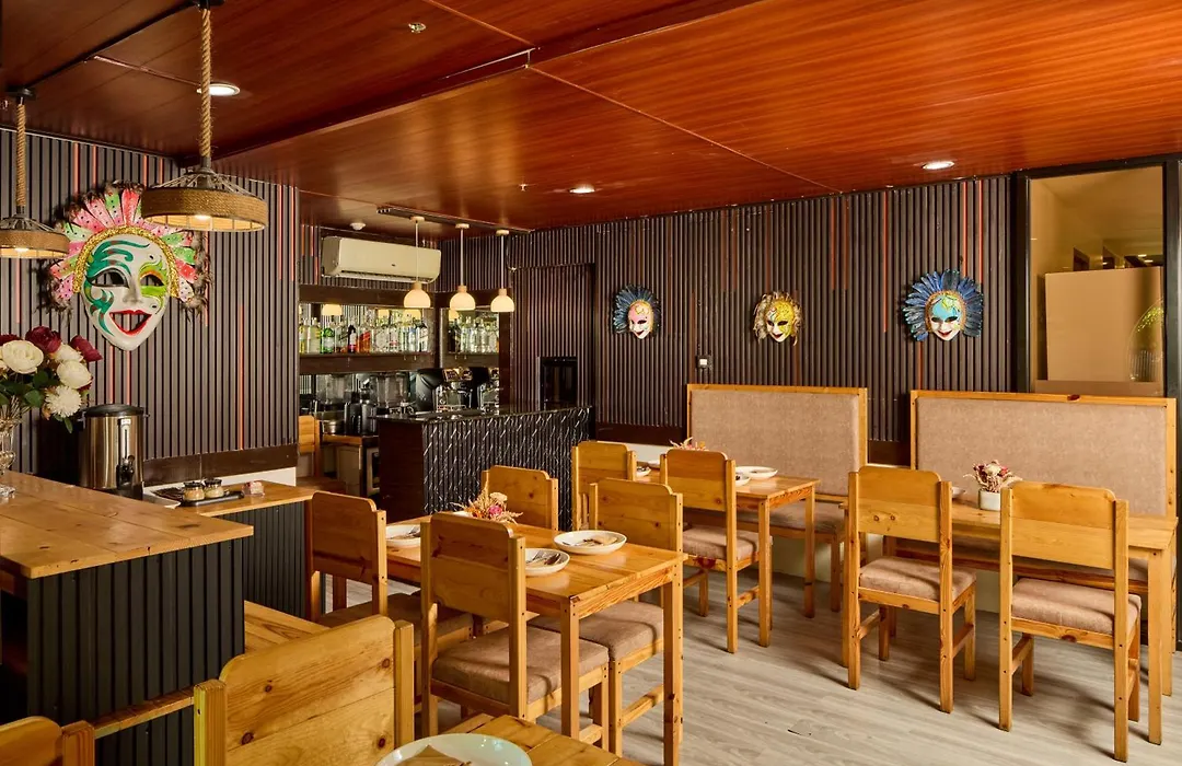 Go Hotels Plus Bacolod - Newly Renovated-1