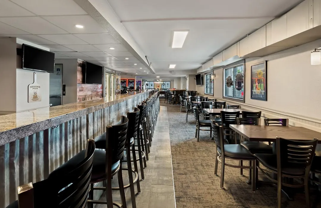 Fargo Inn And Suites-1