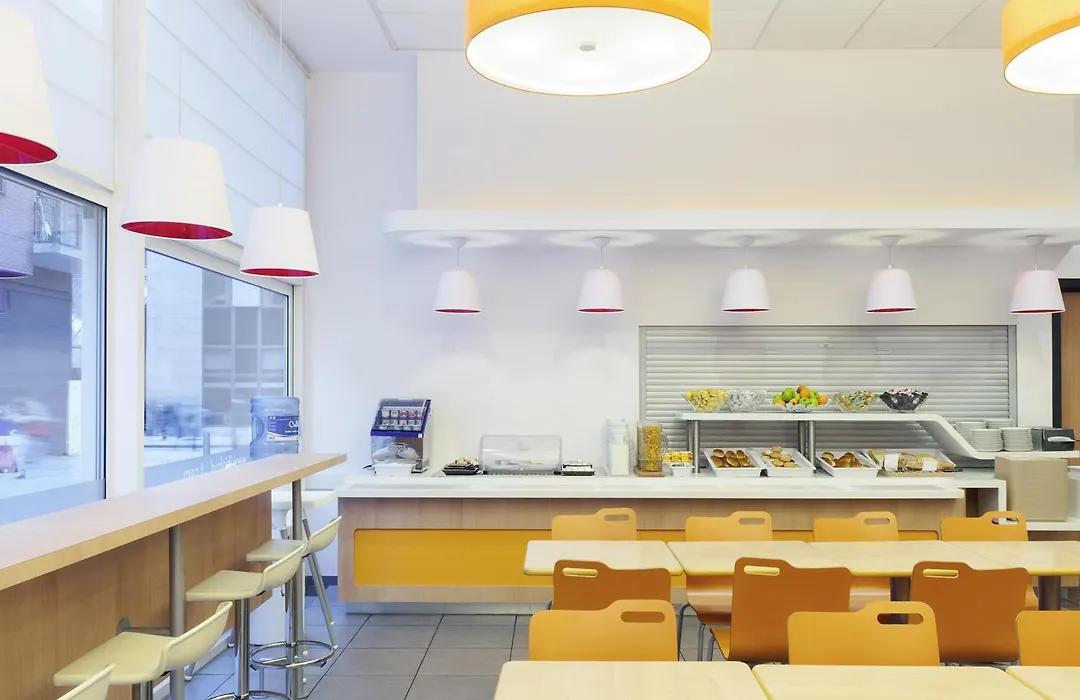 Ibis Budget Antwerpen Centraal Station-1