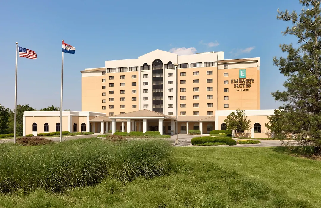 Embassy Suites By Hilton Kansas City International Airport-1