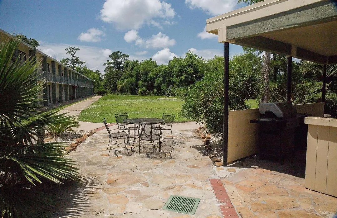 Ramada By Wyndham Houston Intercontinental Airport East-1