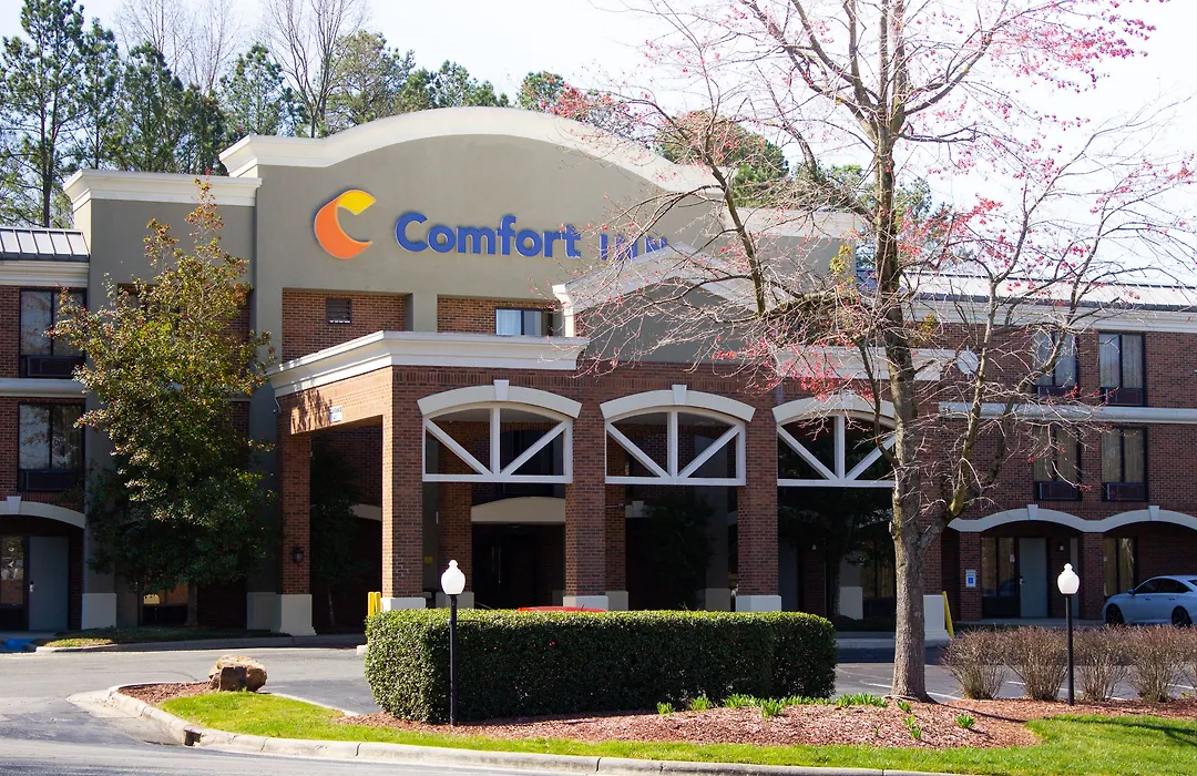 Clarion Pointe Durham Research Triangle Park-1