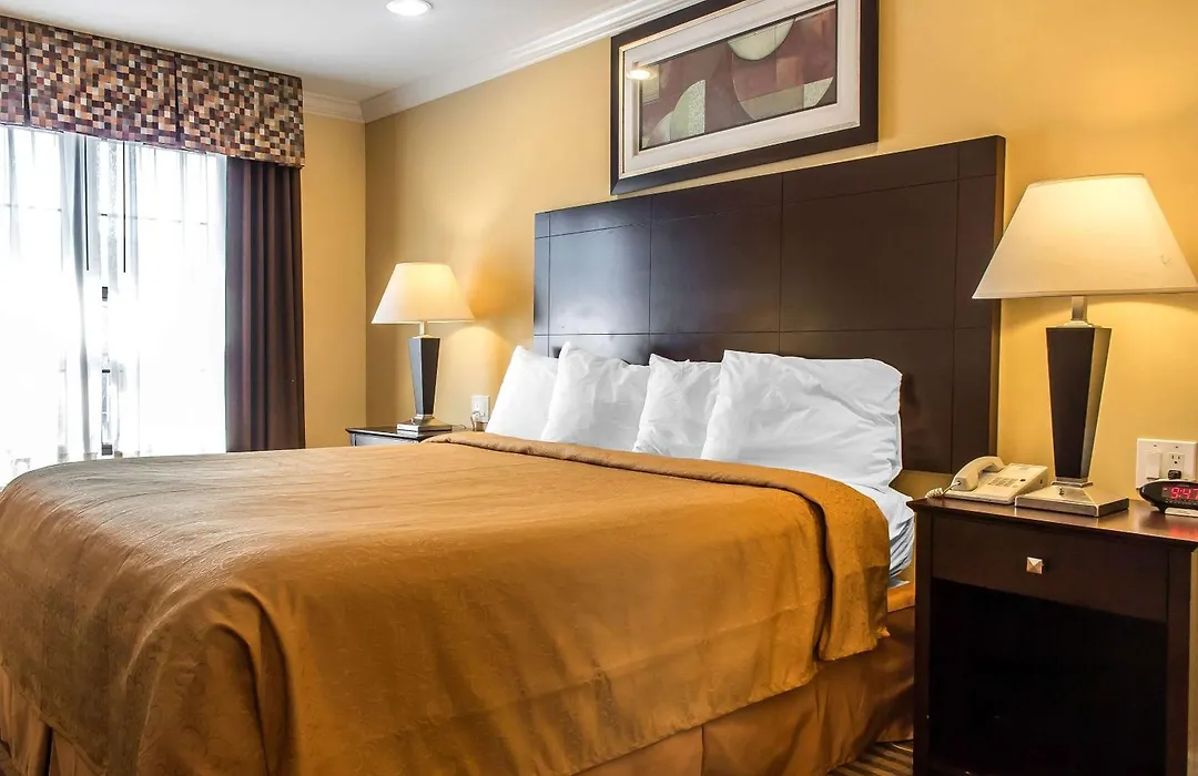 Quality Inn Near Mountain Creek-1