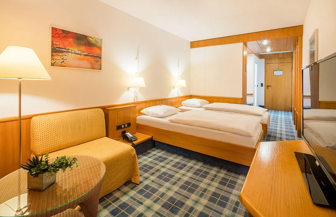 Hotel Am Nockherberg-1