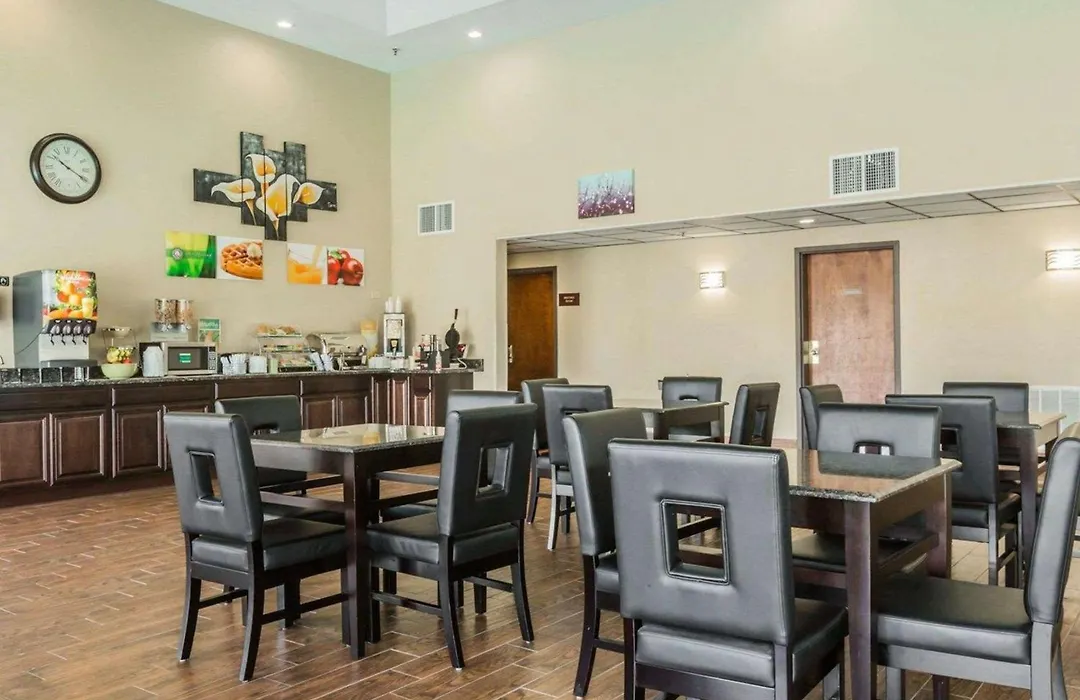 Quality Inn & Suites North Montgomery-1