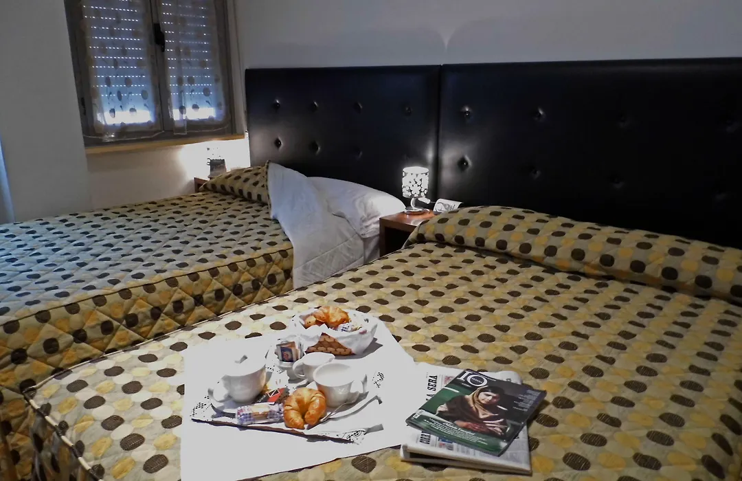 Hotel Accursio-1