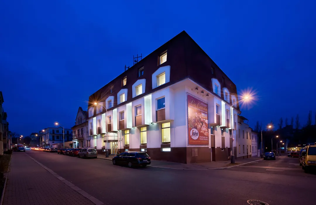 Hotel Henrietta-1