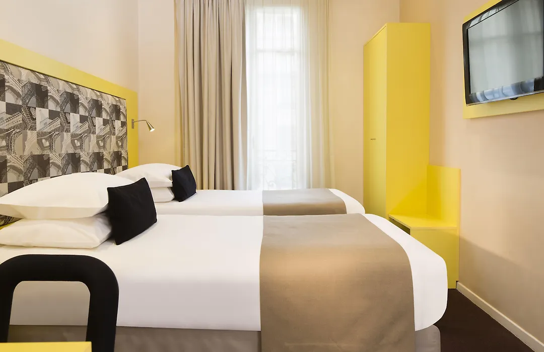 Hotel Palais De Chaillot-1
