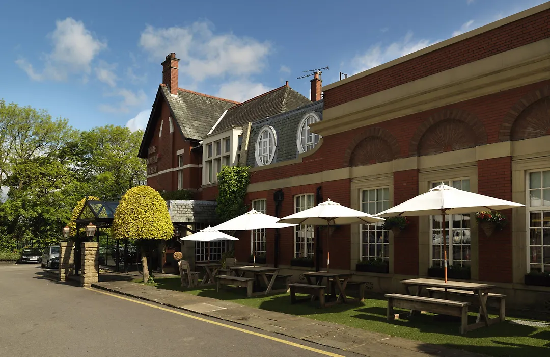The Royal Toby Hotel-1