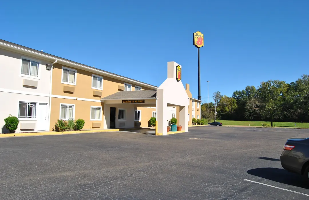 Super 8 By Wyndham Vicksburg-1