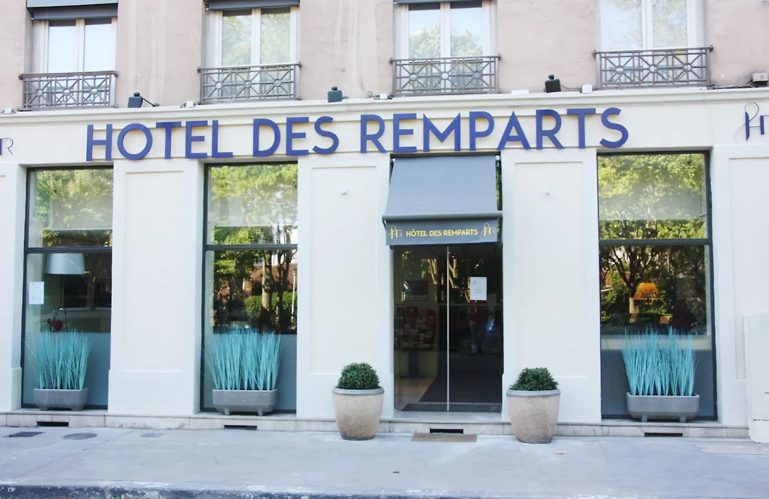 Hotel Des Remparts Lyon Perrache-1
