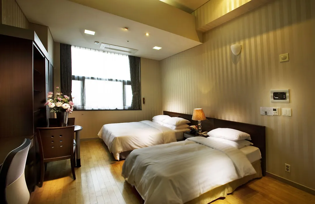 Provista Hotel-1