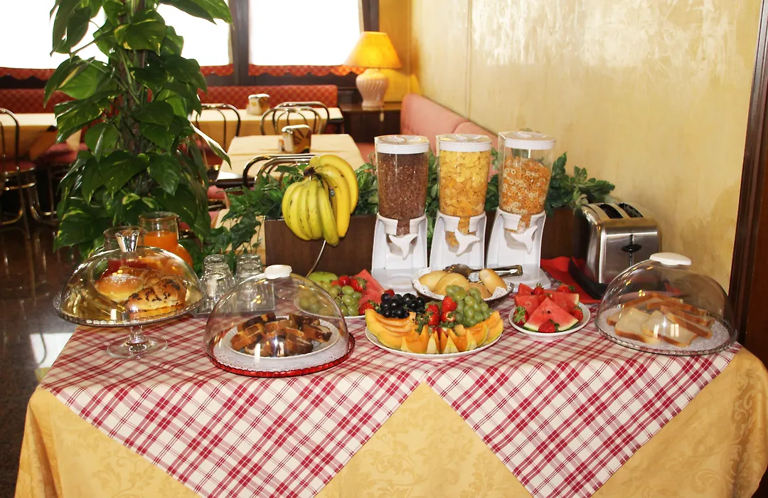 Albergo Ristorante Leon d'Oro-1