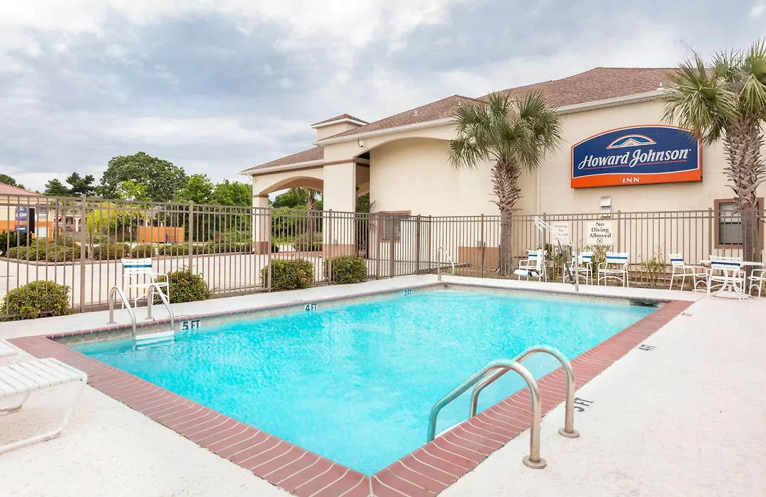 Howard Johnson By Wyndham Lafayette-1