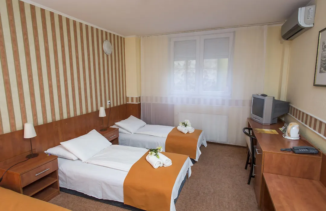 Atlantic Hotel-1