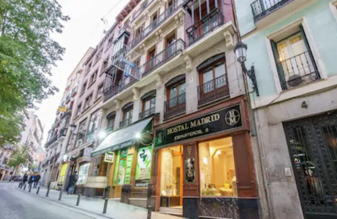 Hostal Madrid-1