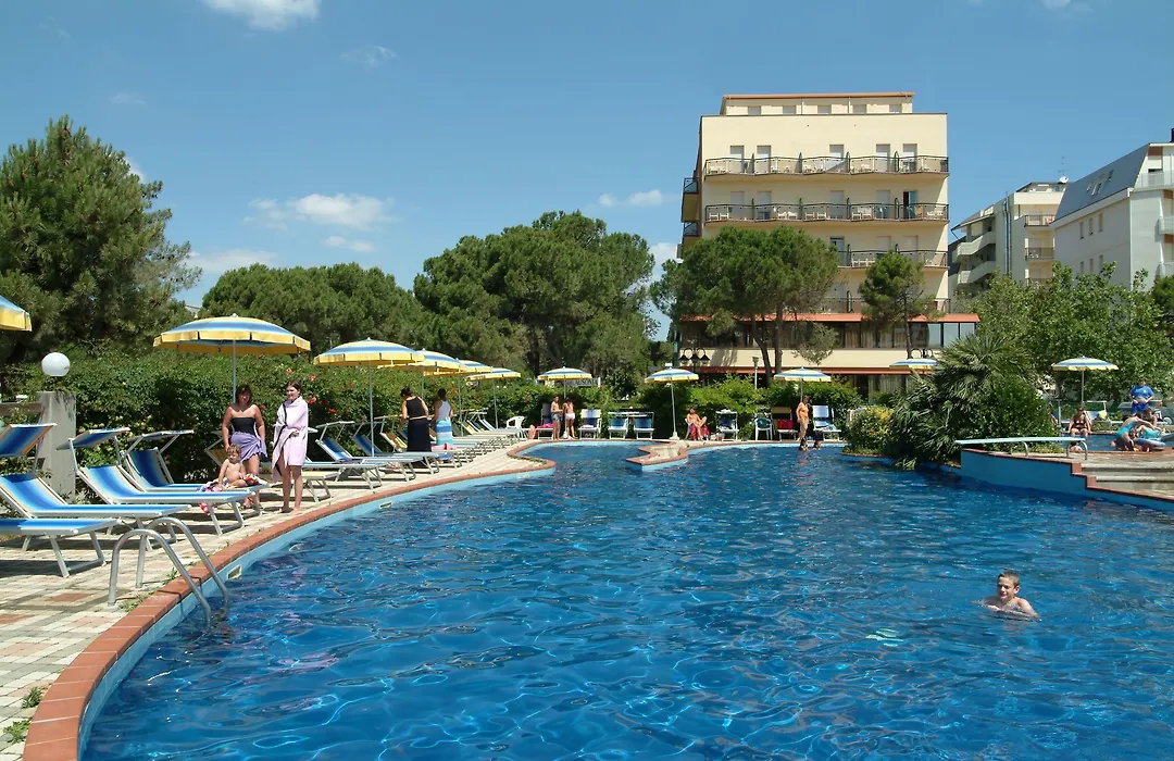 Hotel Ausonia-1