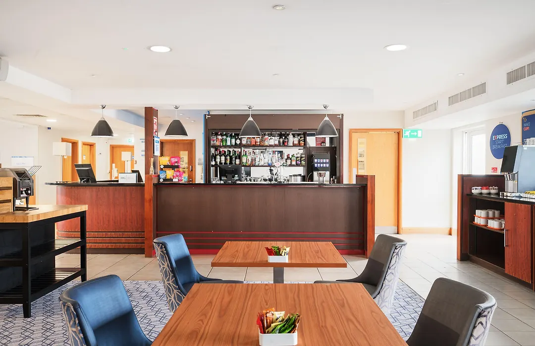 Holiday Inn Express Shrewsbury By Ihg-1