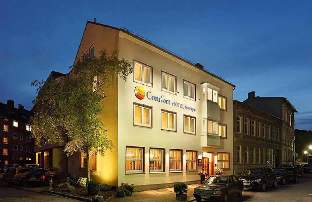 Comfort Hotel Tom Kyle-1