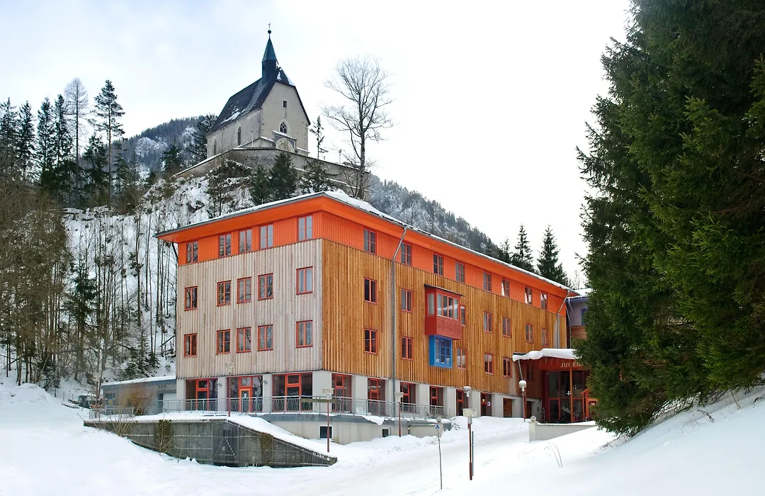 JUFA Hotel am Sigmundsberg-1