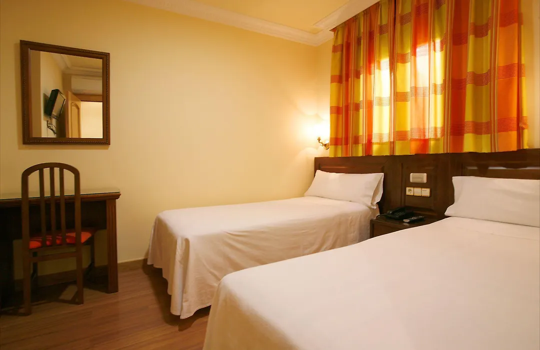 Hostal Victoria I-1
