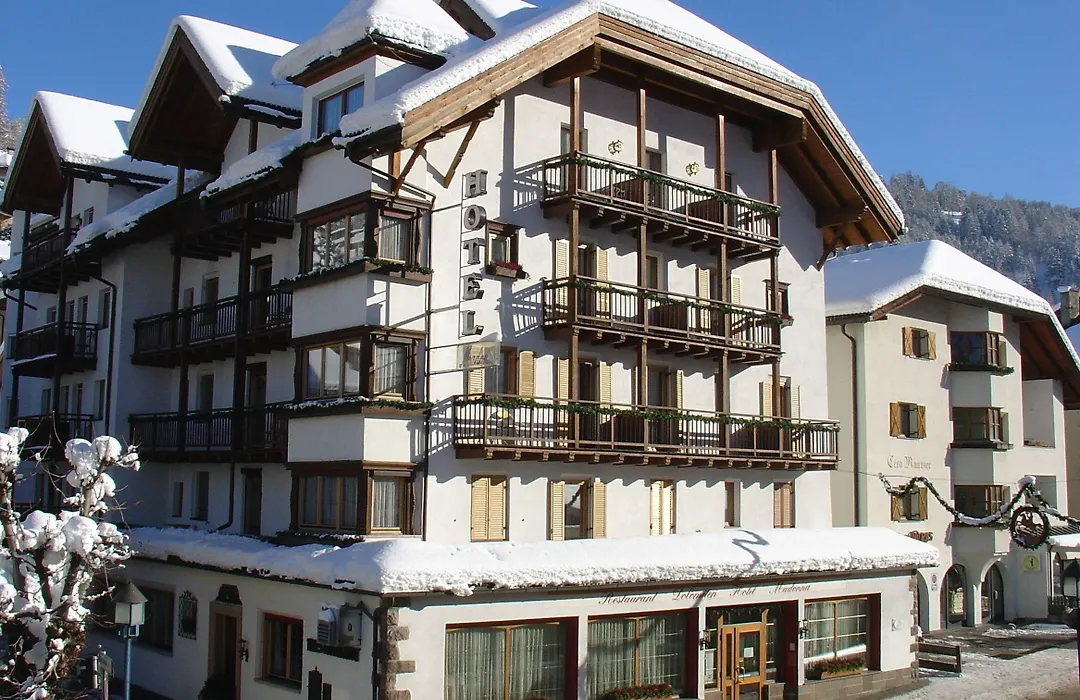 Hotel Dolomiti Madonna-1