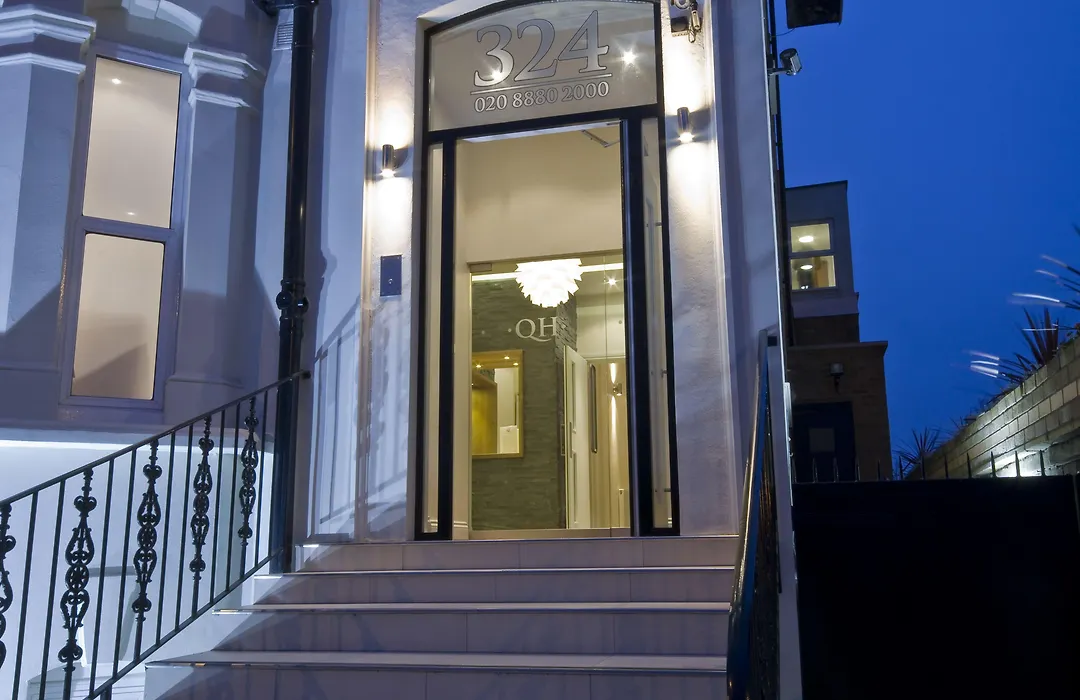 Queens Hotel-1