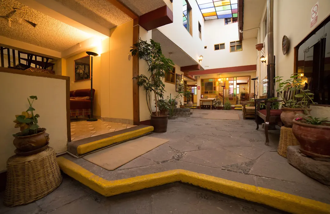 Los Aticos B&B With Coworking-1