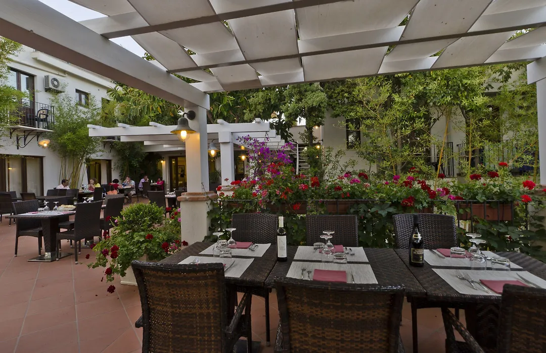 Hotel Santa Maria-1