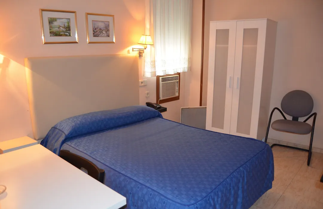 Hotel Legazpi-1