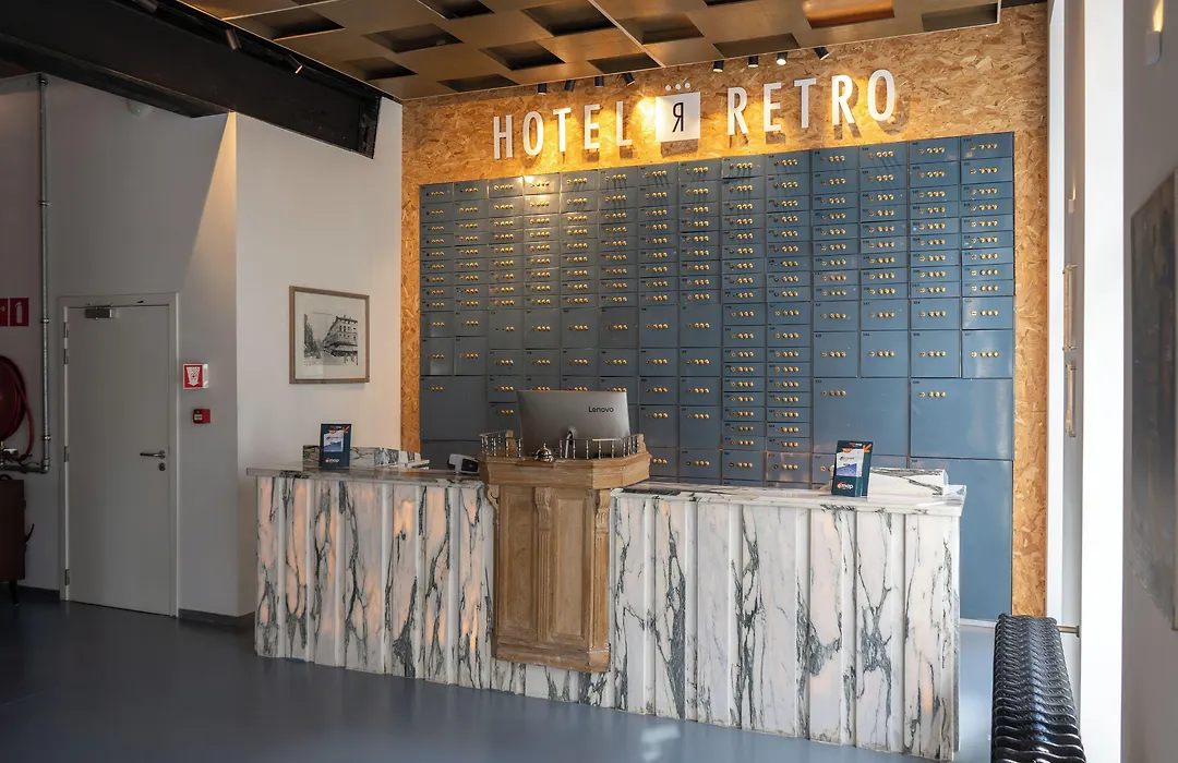 Hotel Retro-1