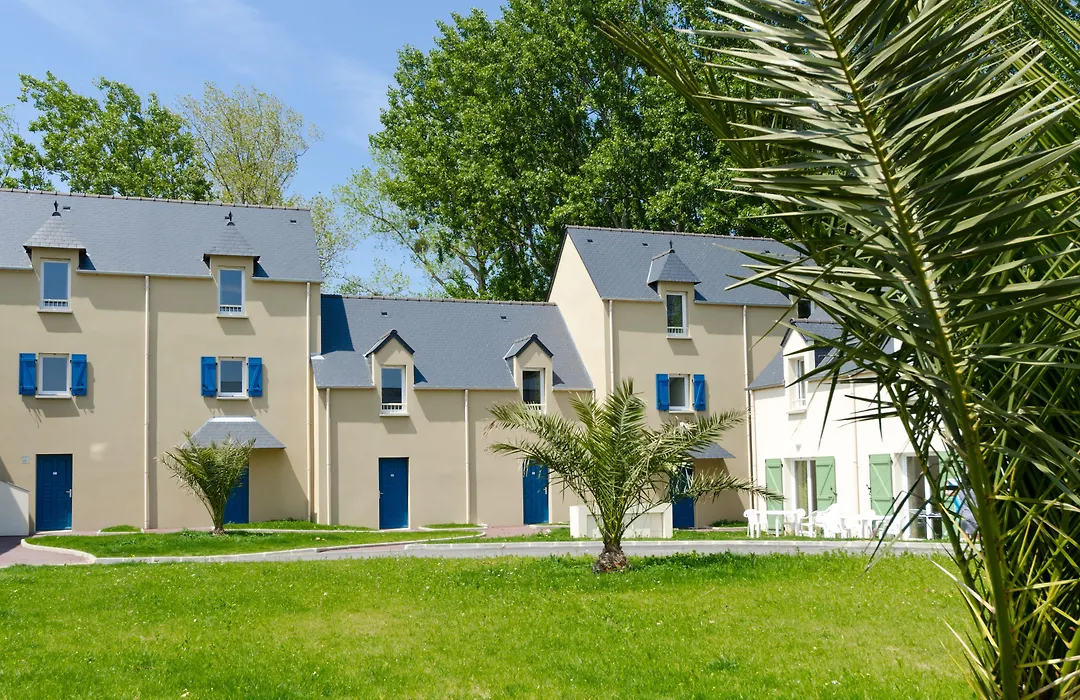 Résidence Néméa Le Domaine des Mauriers-1