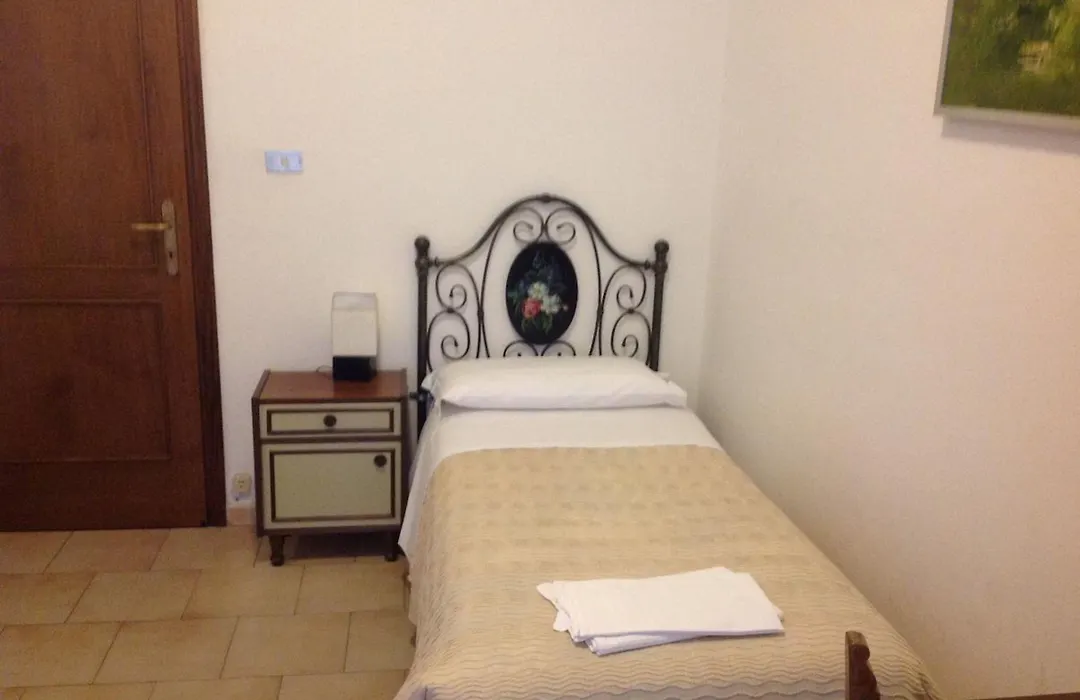 Riva Reno Guesthouse-1