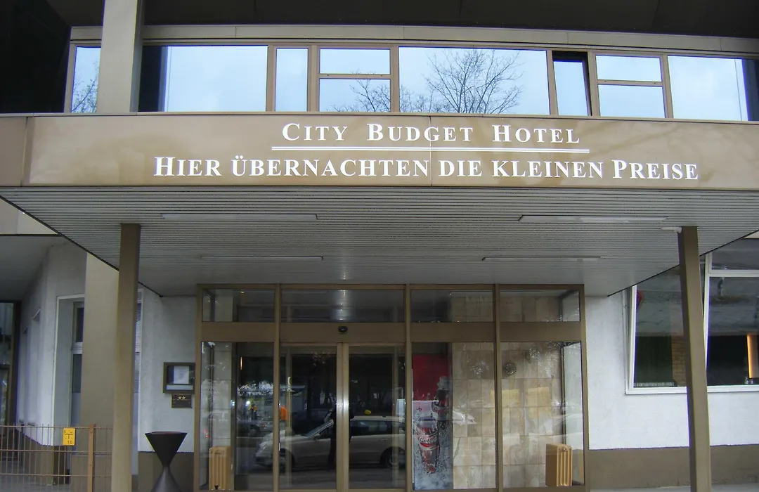 Central-Hotel Tegel-1