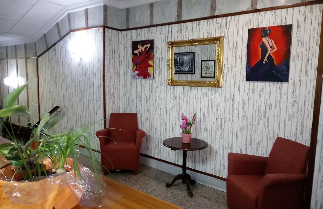 Hotel Royal-1