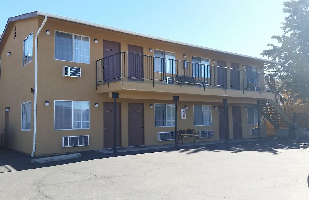 Heritage House Motel-1