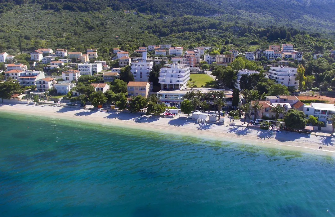Hotel Laguna-1