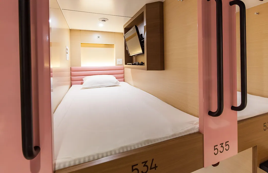 Y'S Cabin Osaka Namba-1