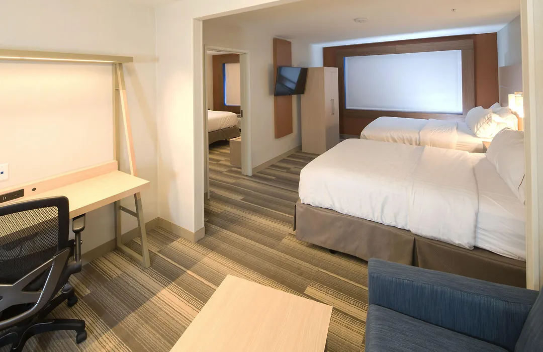 Holiday Inn Express & Suites - Gaylord By Ihg-1