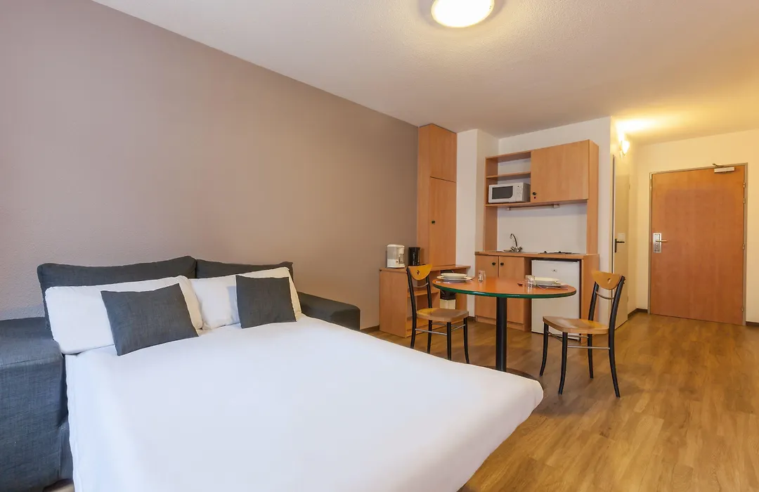 City Residence Access Strasbourg-1