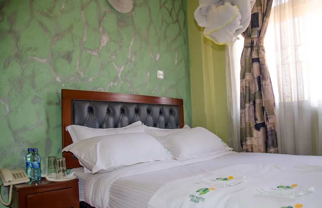 Ash White Hotel-1