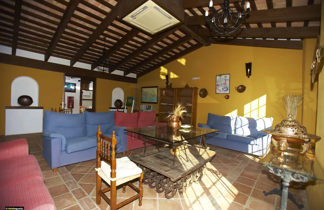 Hotel Enrique Calvillo-1