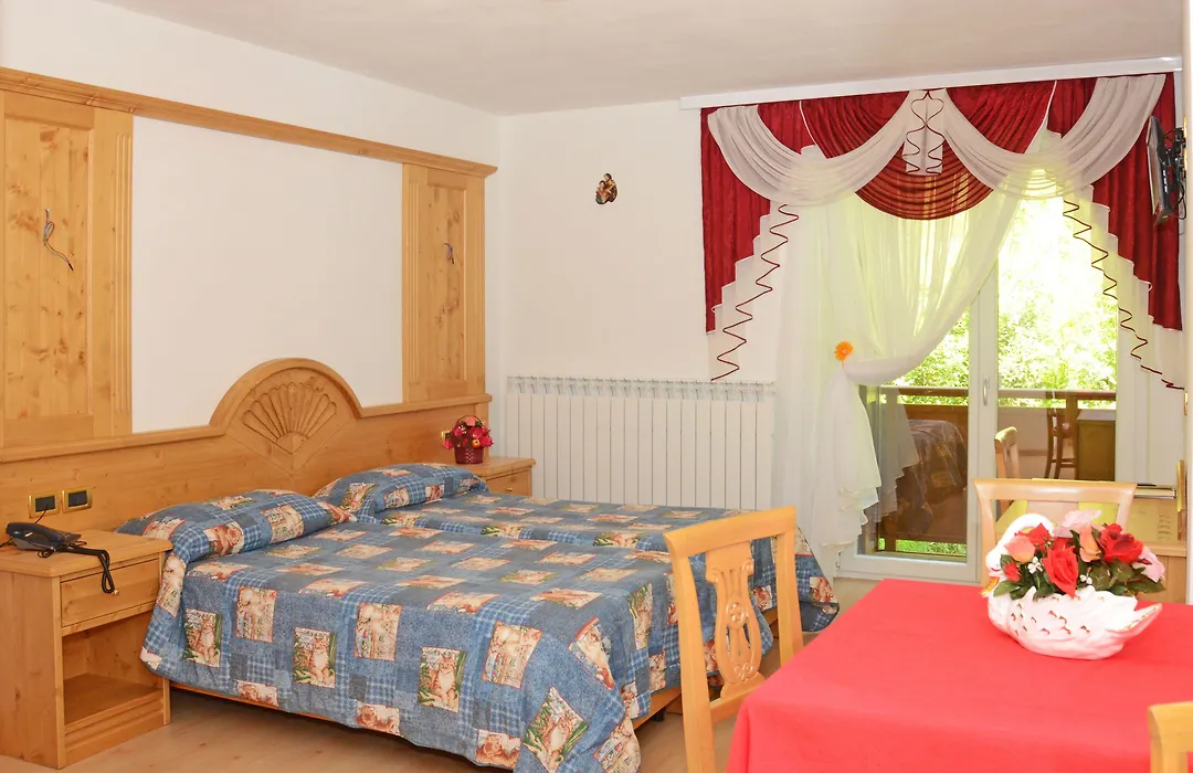Hotel La Roccia-1